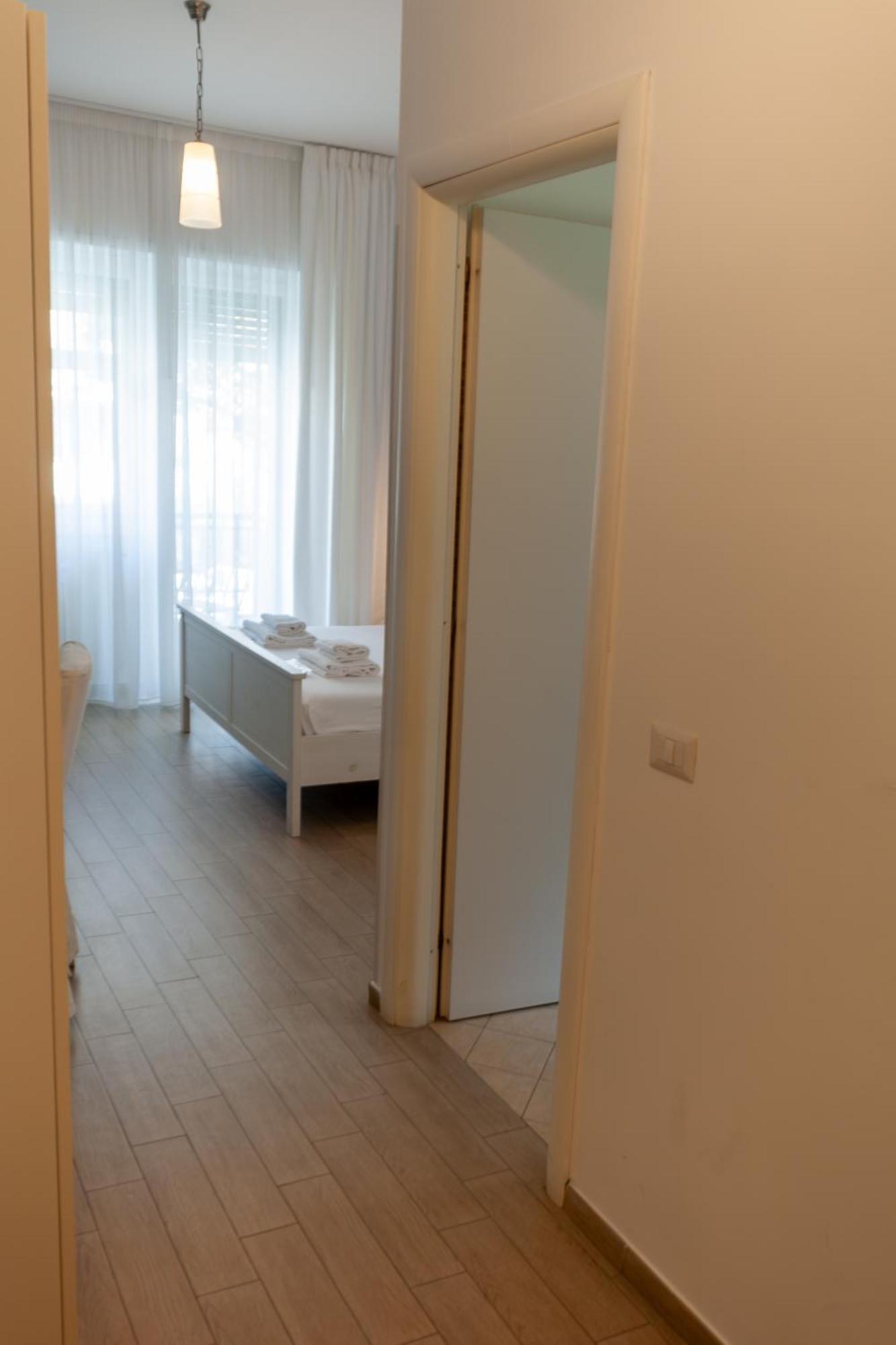 Bed and Breakfast Magna Cura Roma Exterior foto